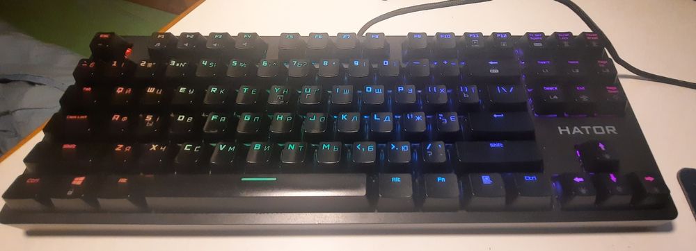 Клавіатура hator Rockfall (красні світчі)