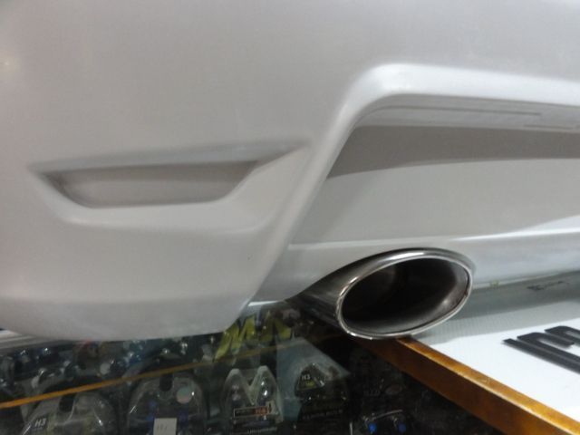 Para-choques traseiro Seat ibiza 6L Cupra em fibra com ou SEM ponteira tipo Cupra 100% inox