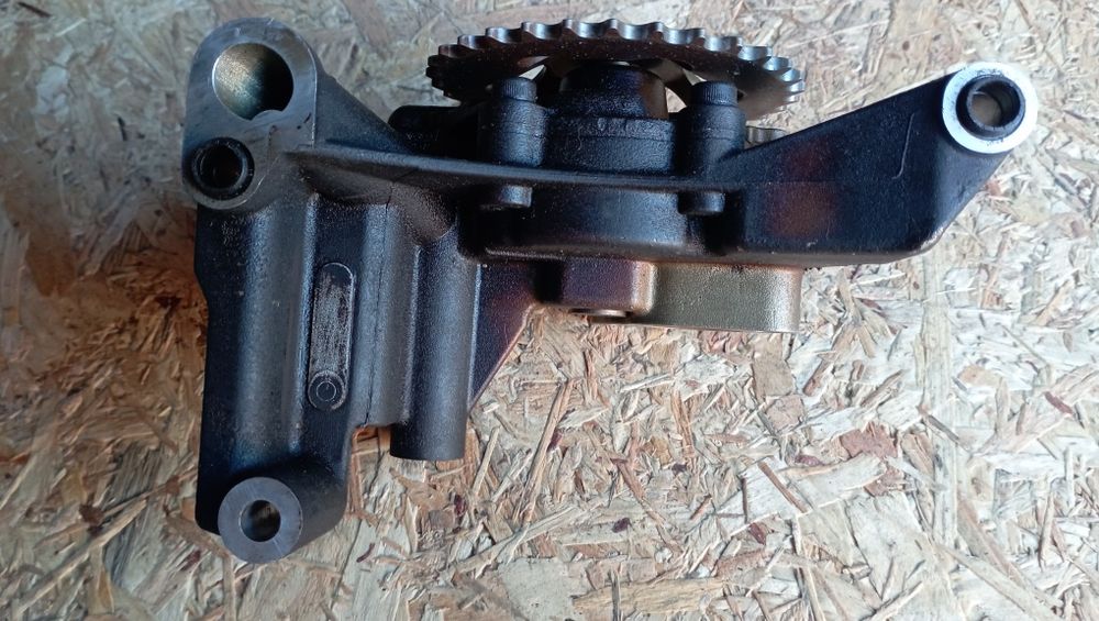 Насос масляний,оригінал,