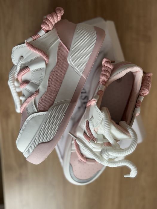 Super buty różowe