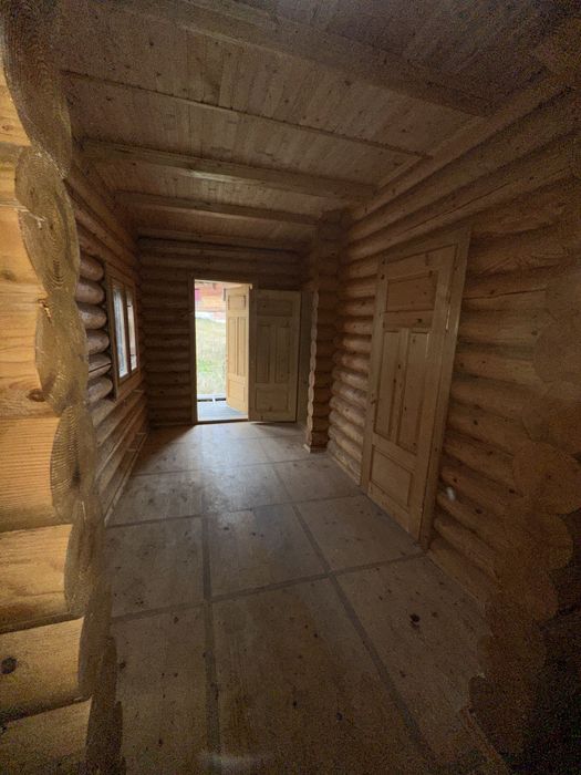 Продаж будинку в Славську Карпати