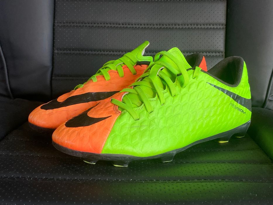 Nike Hypervenom 37,5 (23,5cm) buty piłkarskie korki