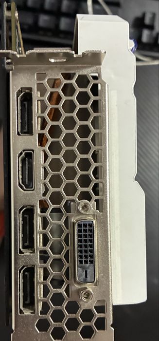 Видеокарта  GTX 1070 GameRock НЕ РАБОЧАЯ
