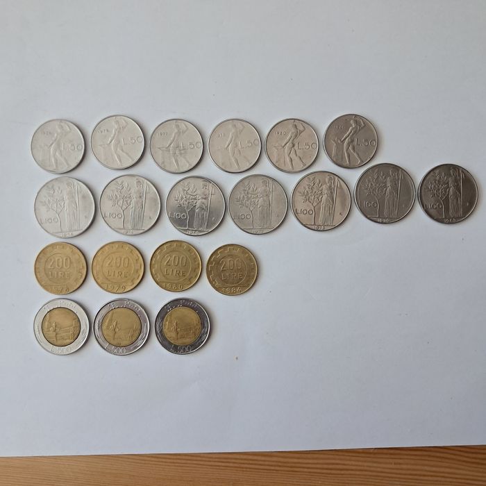 Conjunto de moedas antigas - Itália