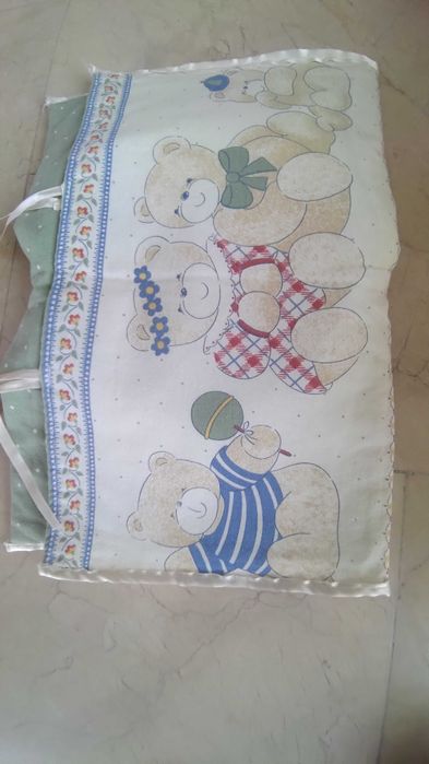 Pratinho antiderrapante e bolsa de bebé OFERTA