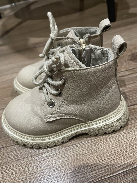 Демісезонні ботинки