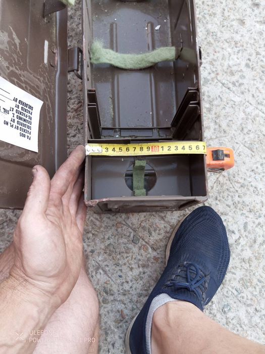 Продам ящик металевий.