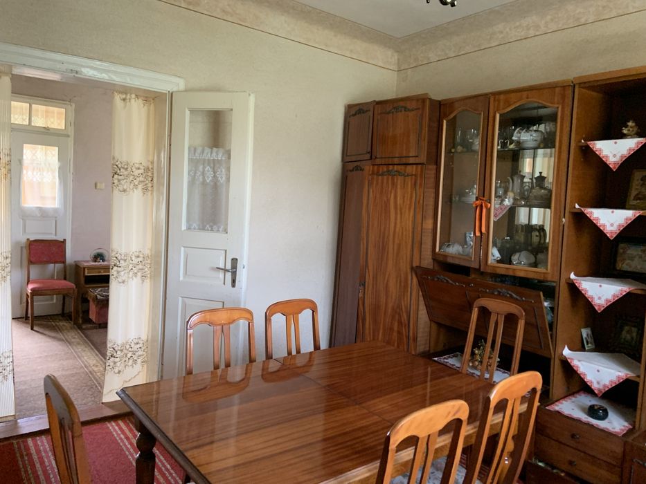 Продаж будинку і літньої кухні в м.Стебник