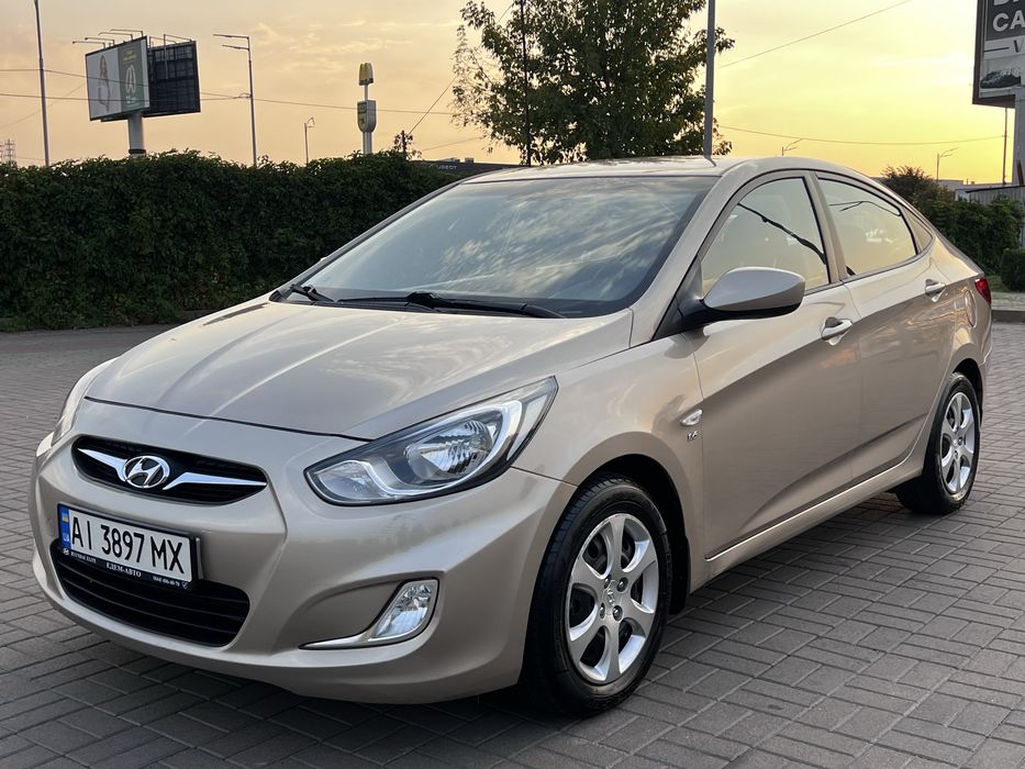 Hyundai Accent 1.6 2012