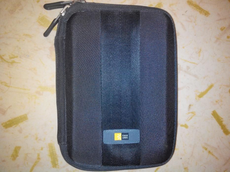 Продам ЧЕХОЛ CASE LOGIC 7" для планшета