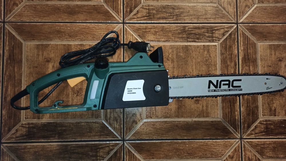 Piła elektryczna fpcs 1800A