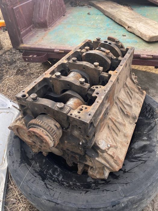 Продам блок двигуна (з коленвалом та розпредвалом) - Камаз