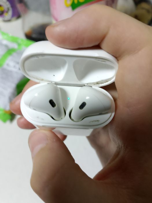 Apple AirPods 2 навушники