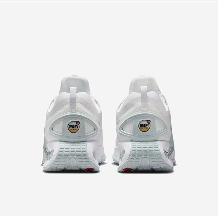 Кросівки Nike Air Max DN Roam