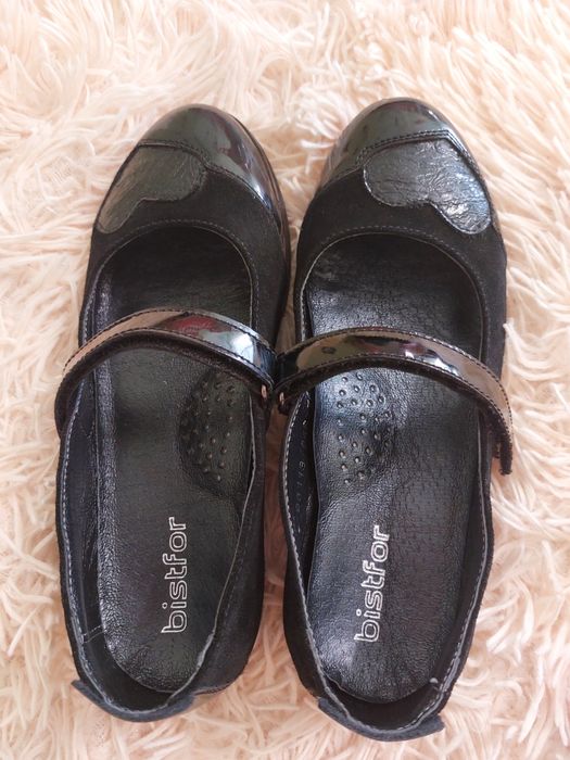 Туфлі для дівчинки