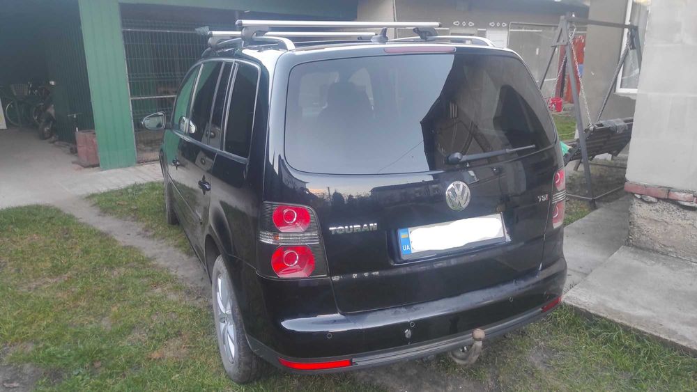 Volkswagen Touran 2010 1.4 бензин