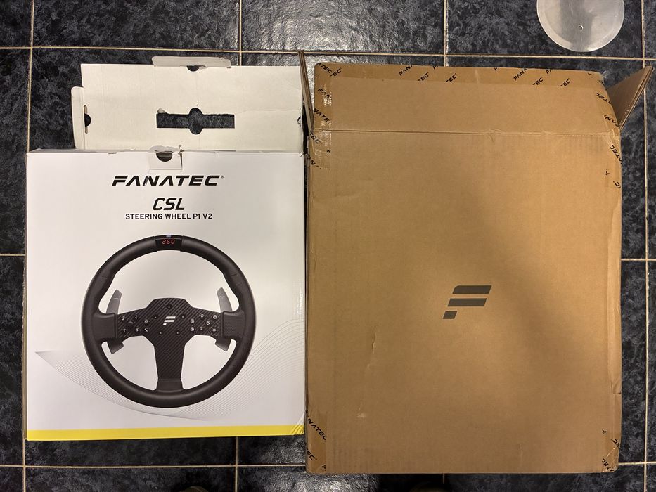 Fanatec P1 V2 com QR2  em caixa como novo