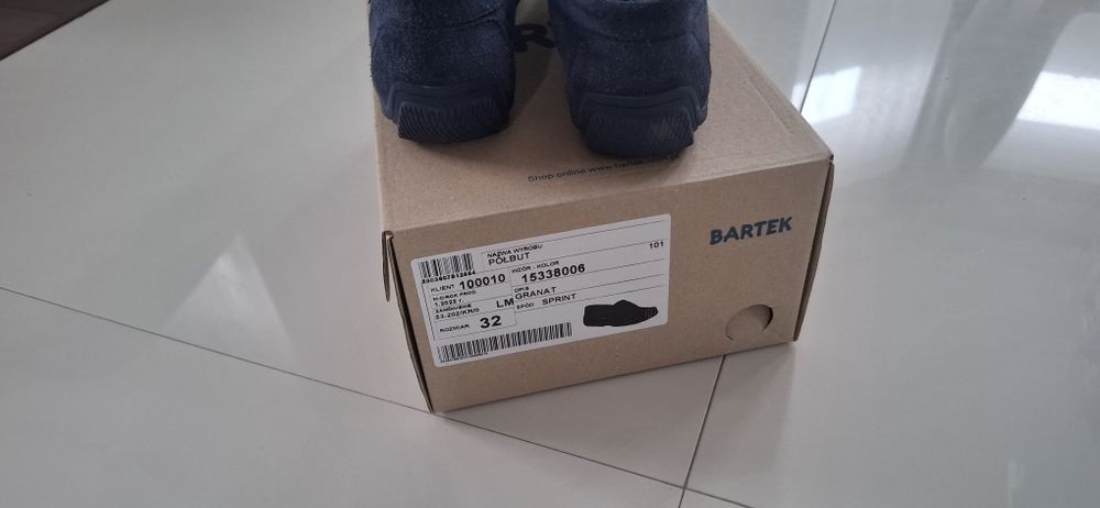 Buty chłopięce 32