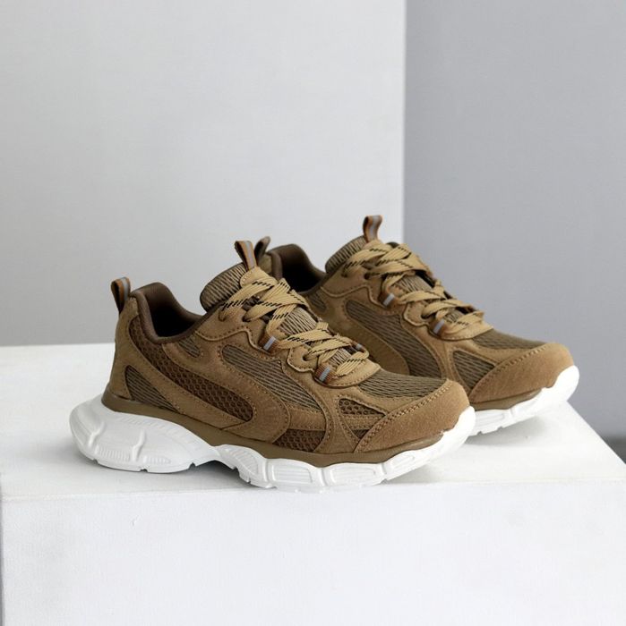 Жіночі кросівки маломірки