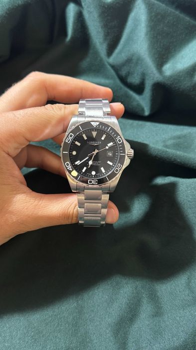 Годинник Longines HydroConquest L3.769.4 чорний