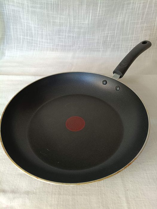 Patelnia Tefal 31 cm