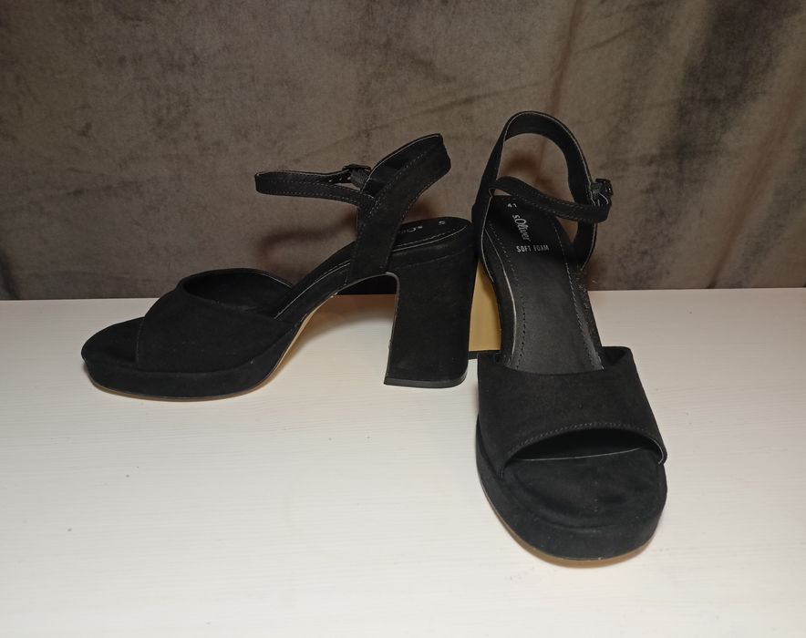 Buty na słupkowym obcasie