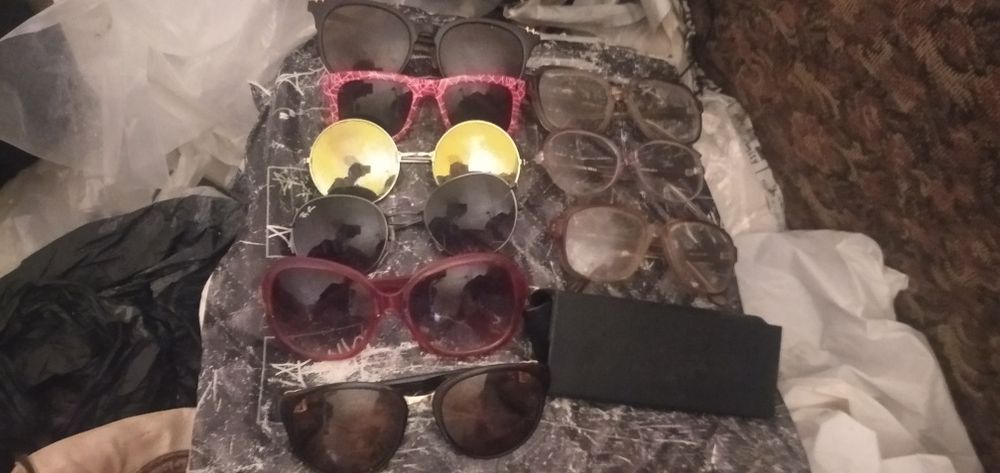 продам очки для зрения в футляре