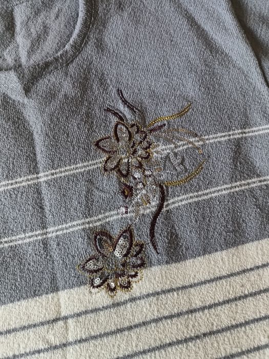 Sweter damski w paski