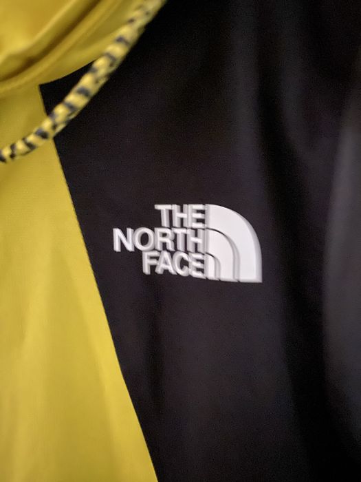 Вітровка чоловіча  The North Face