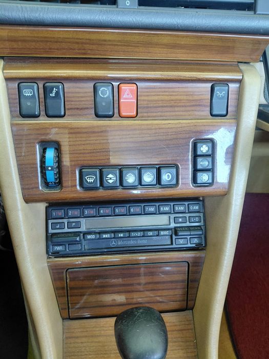 300D - 2.5 Turbo versão americana