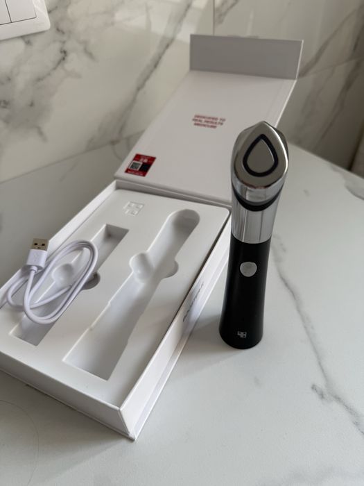 medicube age-r booster, стан ідеальний