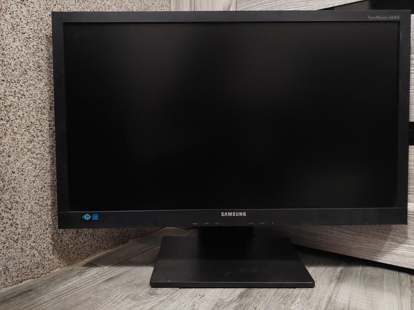 Монітор Samsung sa450 24"