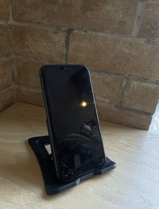 Продаж iPhone 11 neverlock