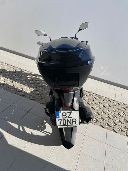 Honda sh125i quase nova