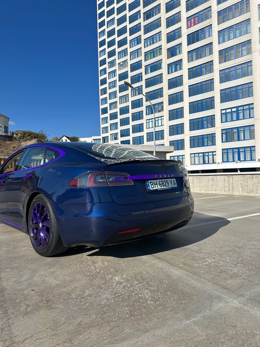 Tesla model S P100D