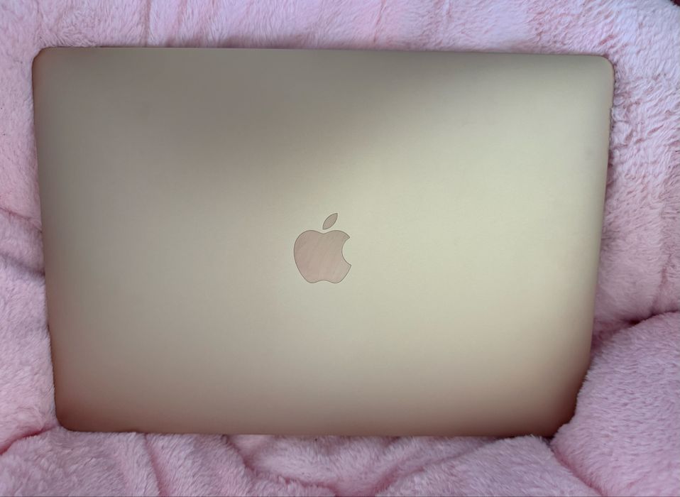MacBook Air (M1, 2020 r.)
