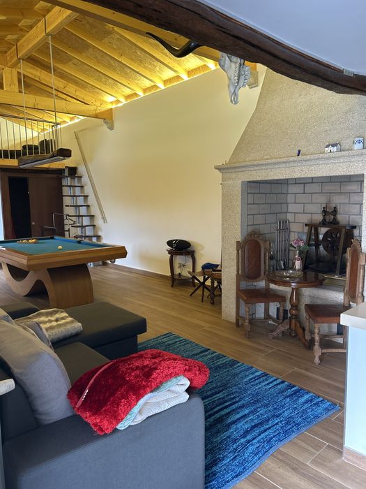 Arrendo T1 em zona tranquila na natureza para professora ou estudante