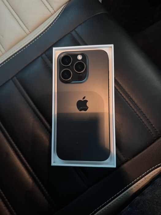 iPhone 15 Pro в ідеальному стані!