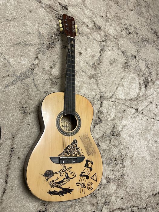 Гітара акустична