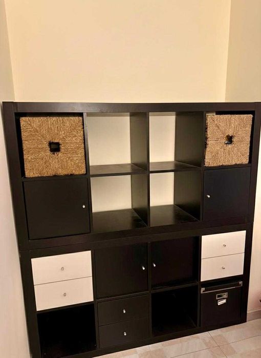 Estante Preta IKEA KALLAX