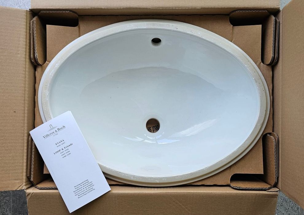 Umywalka Villeroy & Boch 45.5x30.5cm