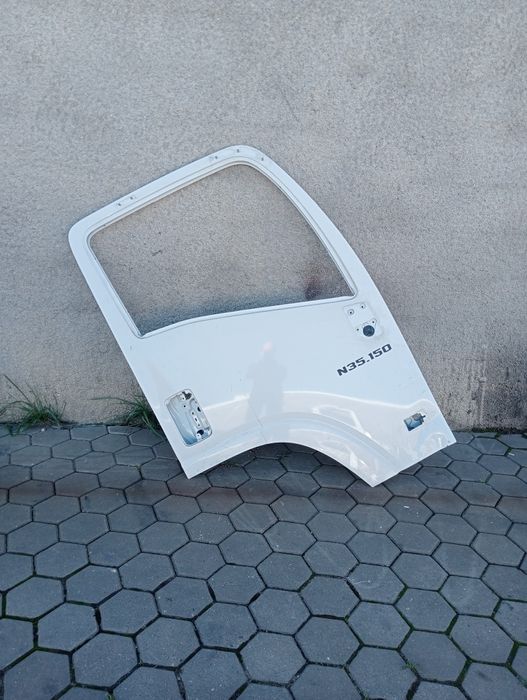 Porta direita Isuzu