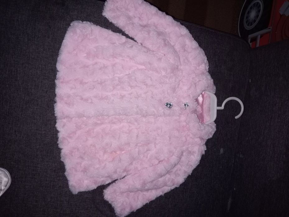 Sprzedam futerko jeansy róż