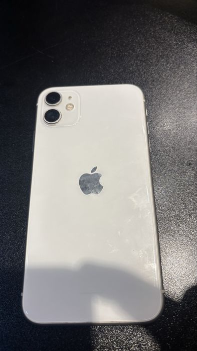 Iphone 11 em bom estado