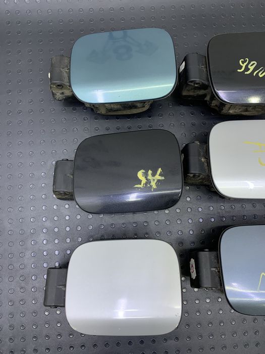 Лючок бензобака Skoda Octavia A5 кришка бака 1Z9809857 шкода а5