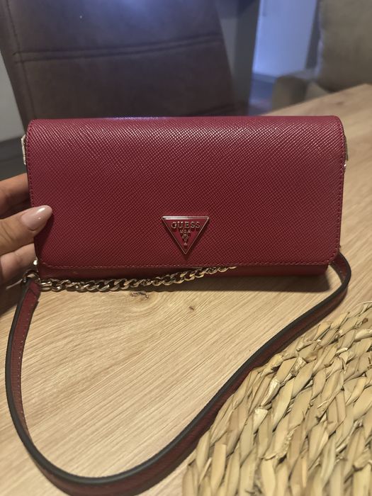 Mala guess vermelha