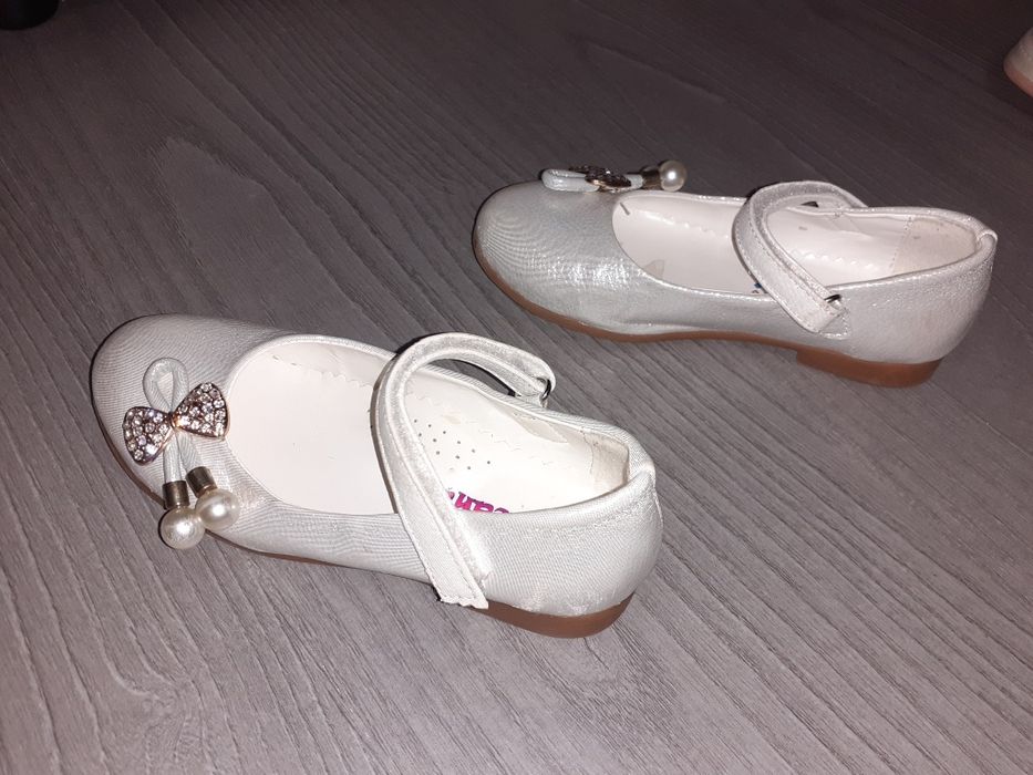 Туфлі для дівчинки розмір 28