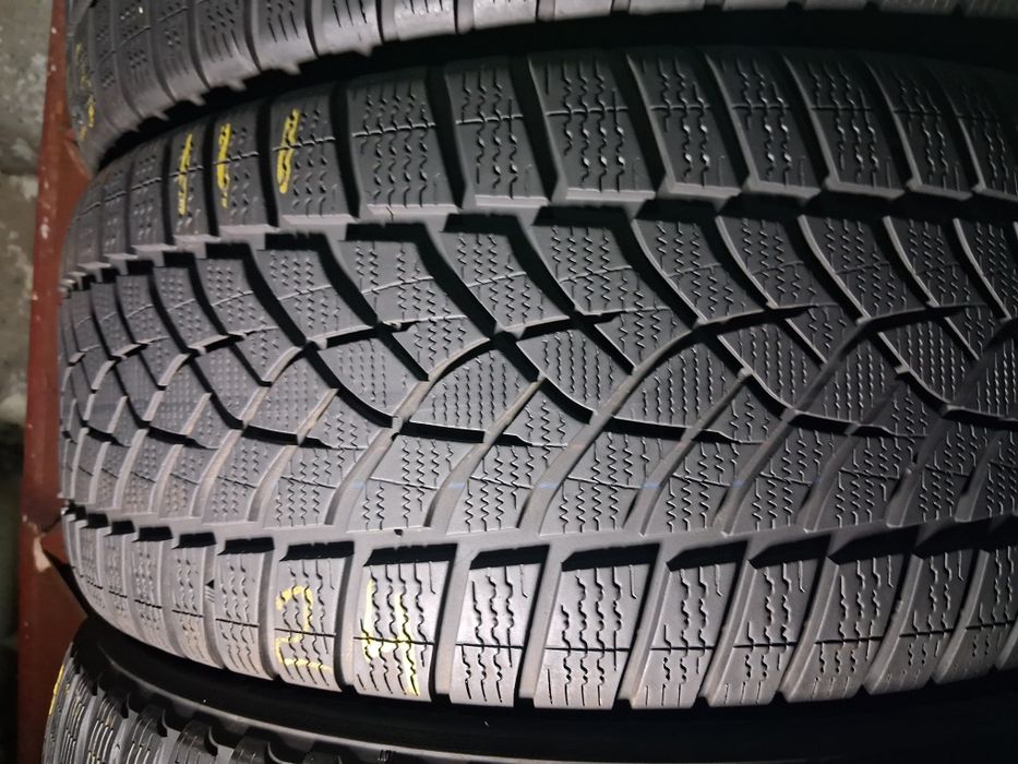 255/50 19 Goodyaer Ultra Grip Perfomance +