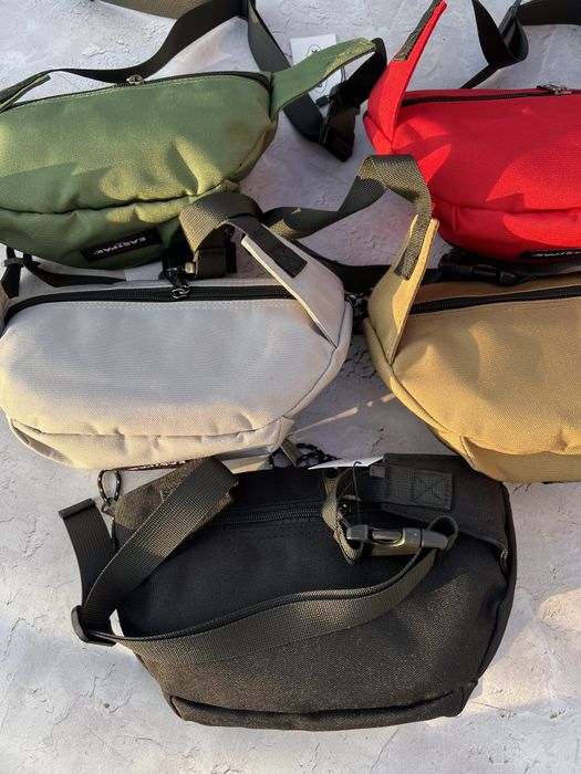 Бананка eastpak сумка сумочка барсетка мессенджер истпак месенджер