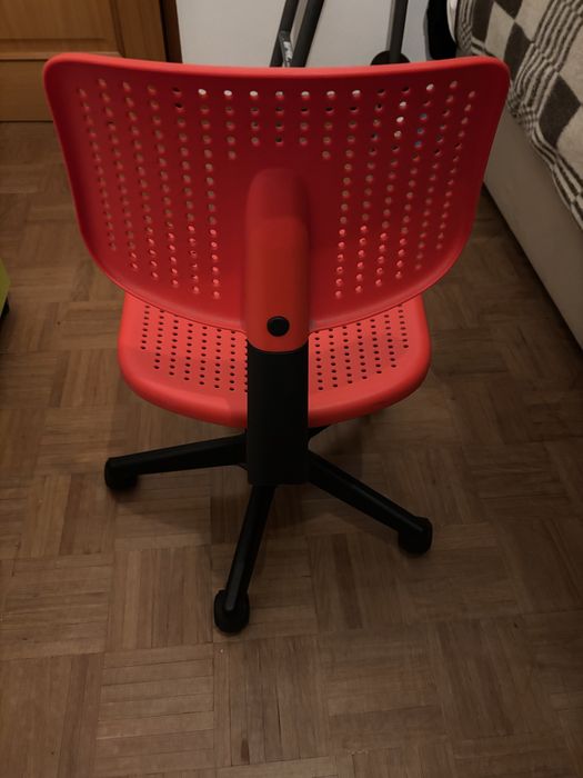 Cadeira Criança Vermelha